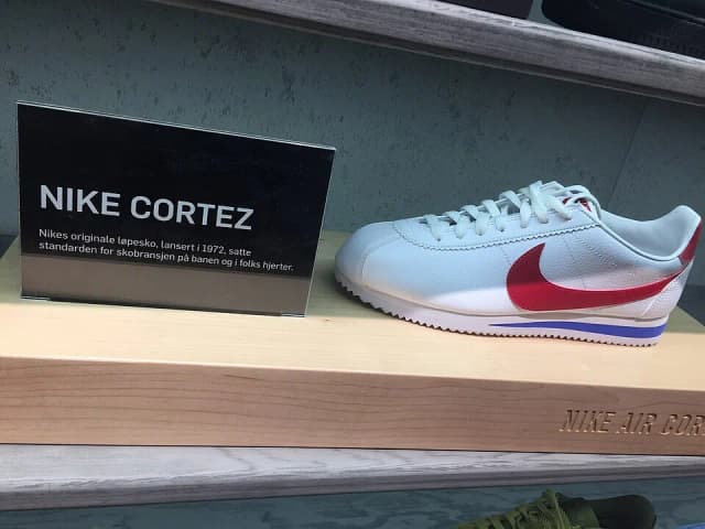 Nike Cortez